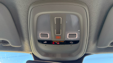 Volvo XC40 2.0 B4P Ultra Dark 5dr Auto Petrol Estate